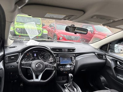 2017 Nissan Rogue Sport SV