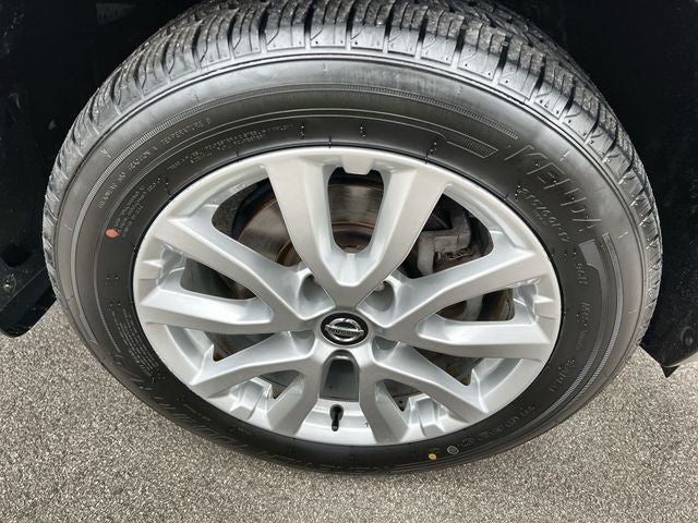 2020 Nissan Rogue Sport SV