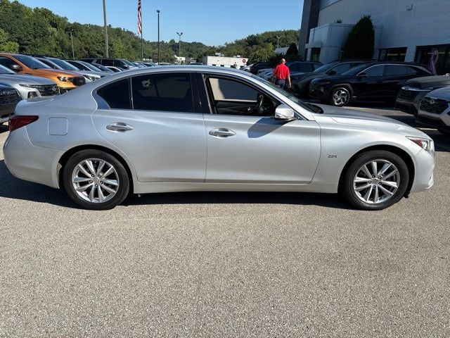 2018 INFINITI Q50 2.0t PURE