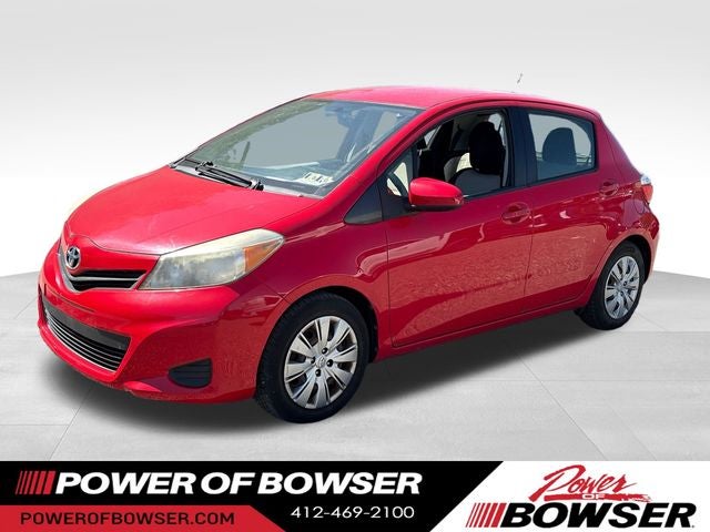2012 Toyota Yaris LE 5-Door Liftback AT's photo