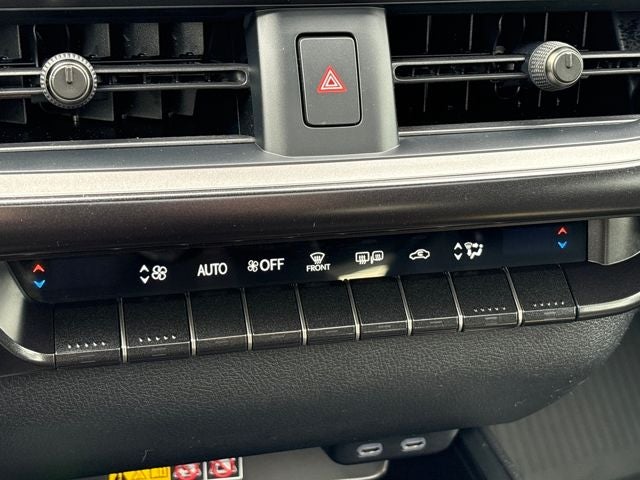 2025 Lexus UX 300h Premium