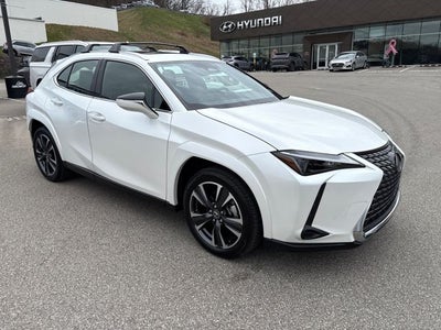 2025 Lexus UX 300h Premium