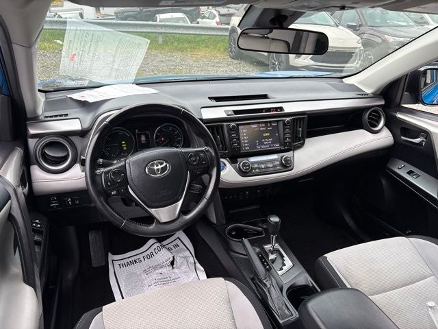 2018 Toyota RAV4 XLE - Photo 10