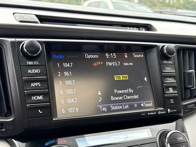2018 Toyota RAV4 XLE - Photo 14