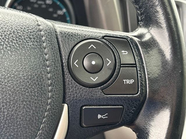2018 Toyota RAV4 XLE - Photo 20