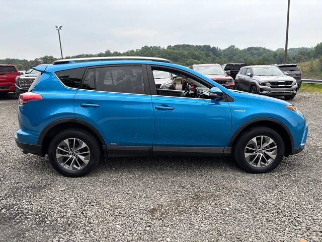 2018 Toyota RAV4 XLE - Photo 6