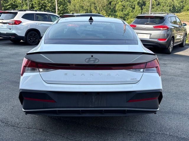 2025 Hyundai Elantra Hybrid SEL Sport