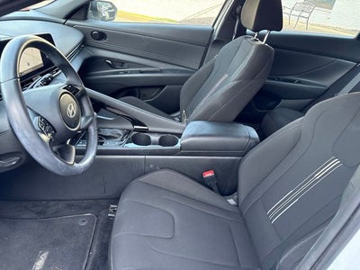 2025 Hyundai Elantra Hybrid SEL Sport