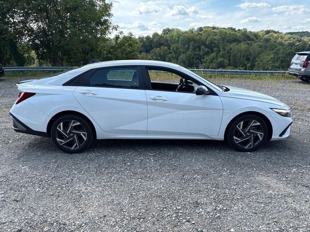 2025 Hyundai Elantra Blue - Photo 6