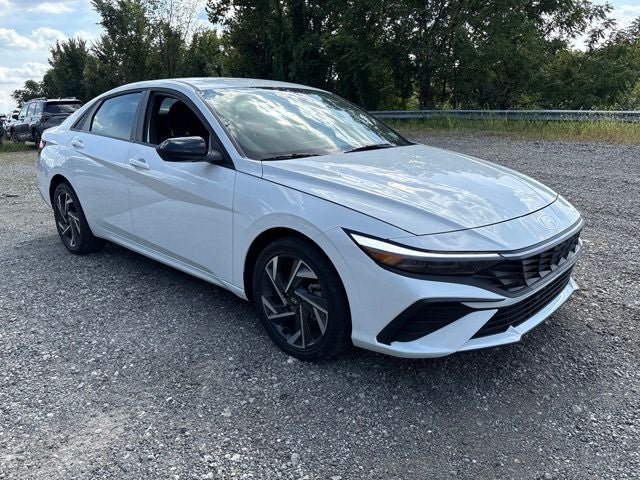 2025 Hyundai Elantra Blue - Photo 7