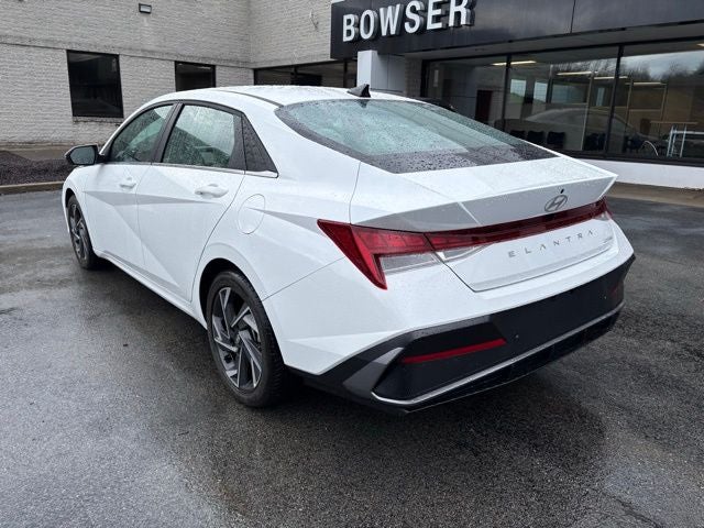 2024 Hyundai Elantra Limited