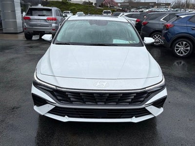 2024 Hyundai Elantra Limited