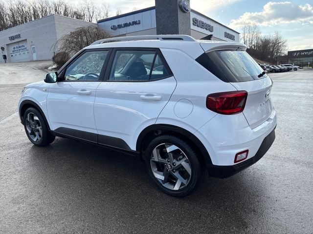 2022 Hyundai Venue SEL