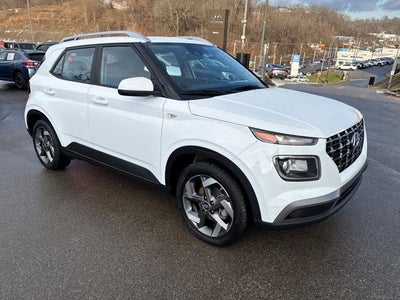 2022 Hyundai Venue SEL