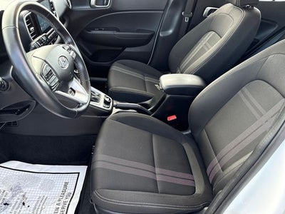 2022 Hyundai Venue SEL