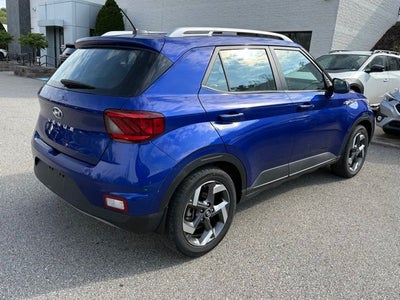 2023 Hyundai Venue SEL