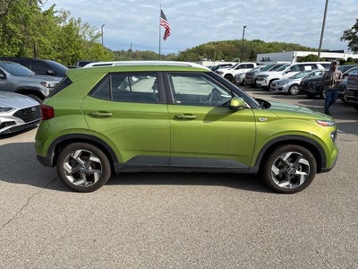 2024 Hyundai Venue SEL
