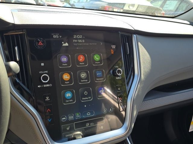 2025 Subaru LEGACY Premium