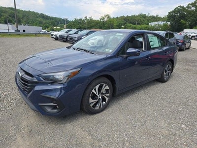 2025 Subaru LEGACY Premium