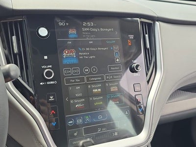 2025 Subaru LEGACY Premium