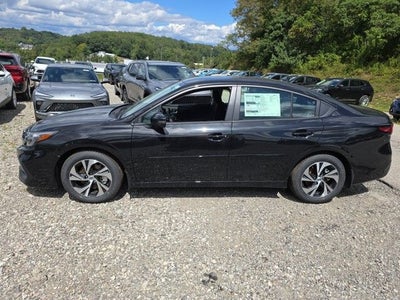 2025 Subaru LEGACY Premium