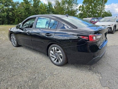 2025 Subaru LEGACY Limited