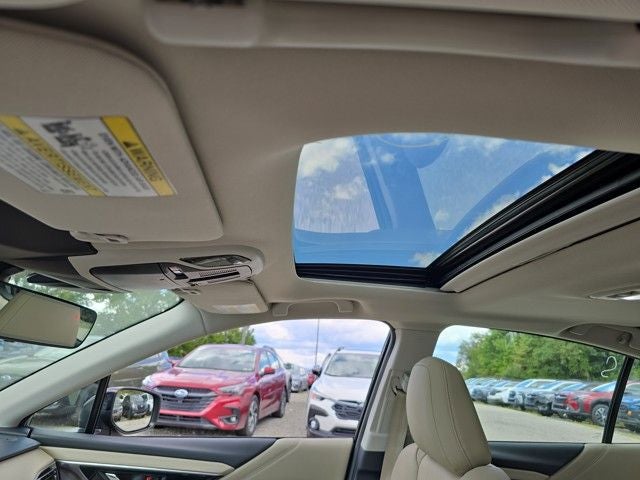 2025 Subaru LEGACY Limited