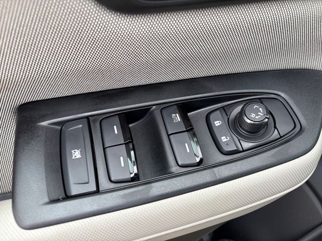2026 Subaru FORESTER Standard Model